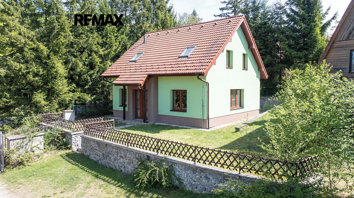 Prodej rodinného domu 112 m², pozemek 275 m²