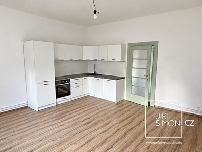 Pronájem bytu 2+kk 40 m²