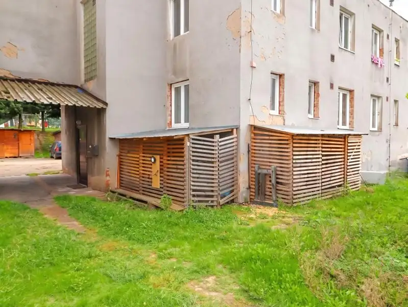 Prodej vícegeneračního domu 210 m², pozemek 382 m², Stochov – náhled fotky 1