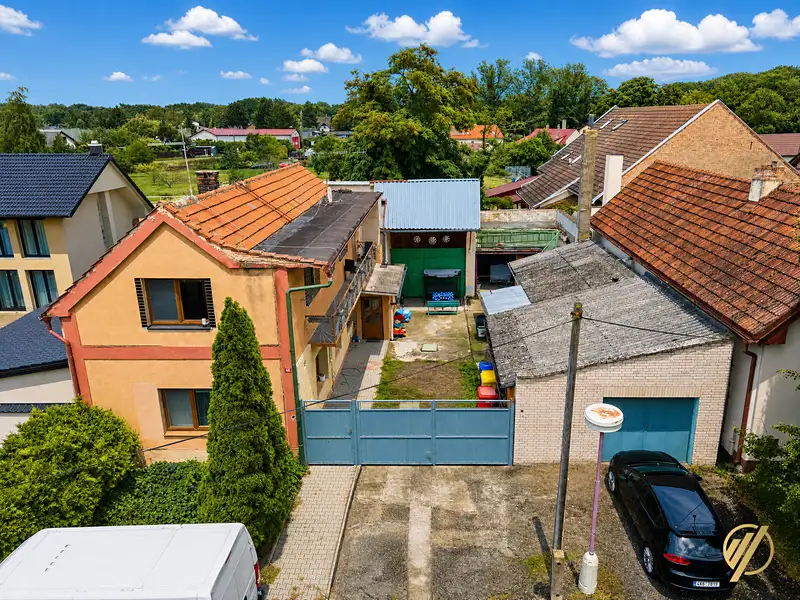 Prodej rodinného domu 171 m², pozemek 367 m², Neratovice – náhled fotky 1