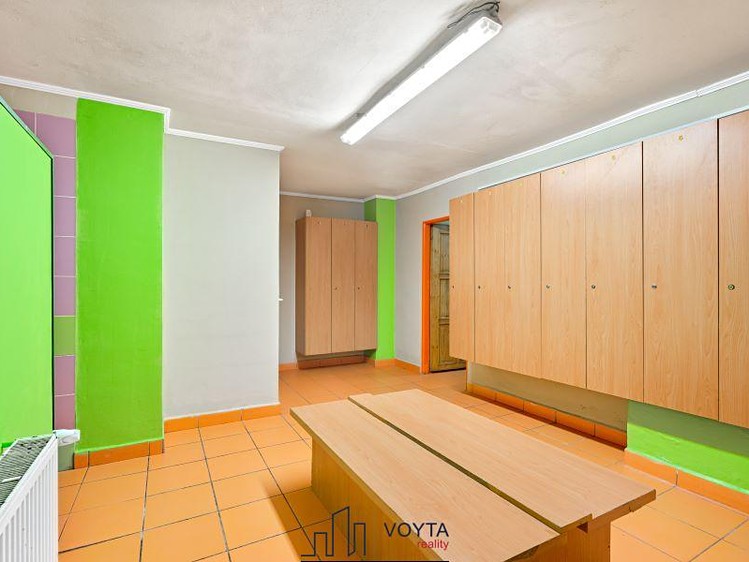 Комерційне приміщення на продаж, 464 м² (18 з 29)
