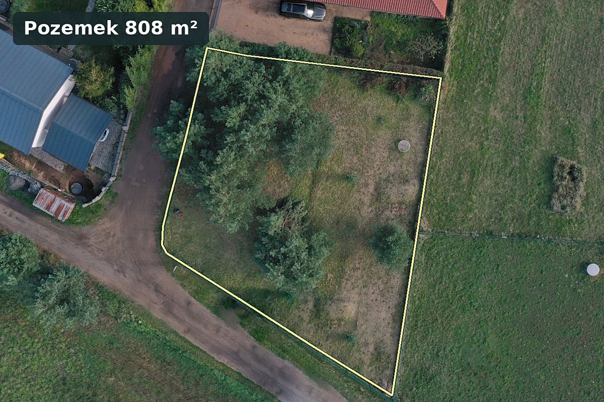 Prodej stavebního pozemku 808 m², Lhota – fotka 1 z 3