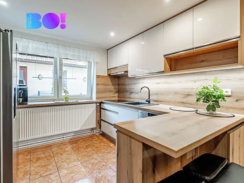 Prodej rodinného domu 180 m², pozemek 216 m², Znojmo – náhled fotky 3