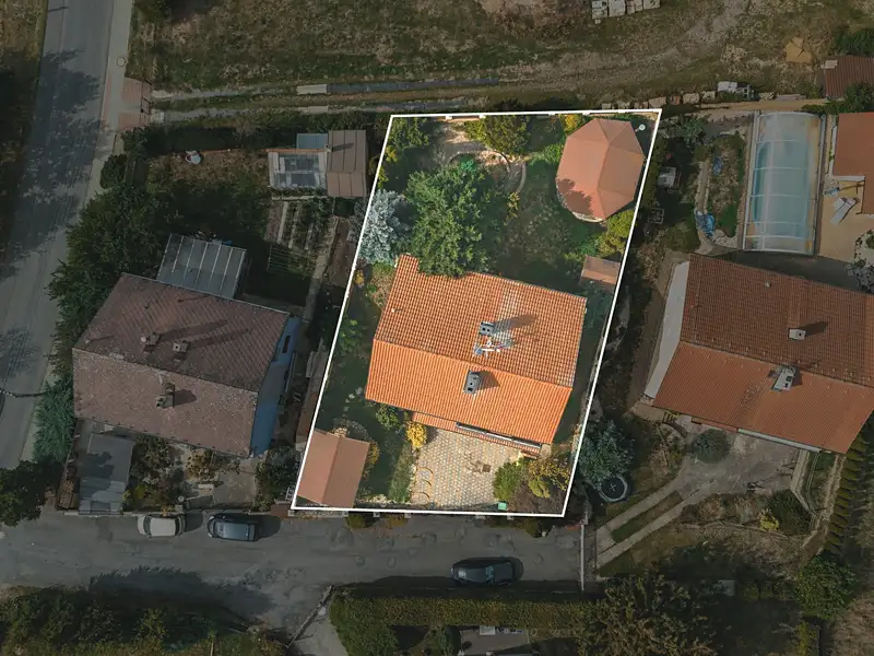 Prodej rodinného domu 240 m², pozemek 681 m², Sobětuchy – náhled fotky 2