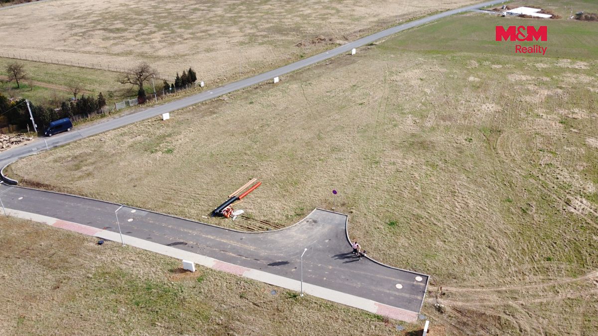 Prodej stavebního pozemku 1369 m² – fotografie 2
