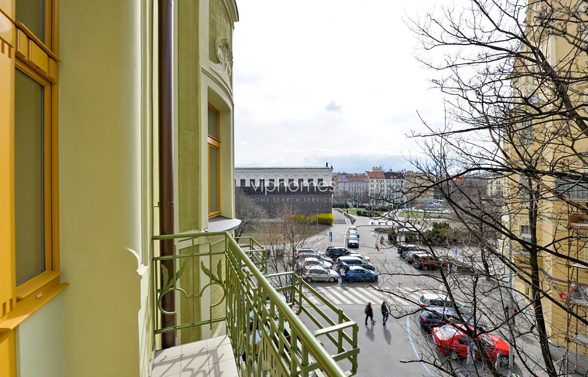 Pronájem bytu 4+kk 137 m² – fotografie 5