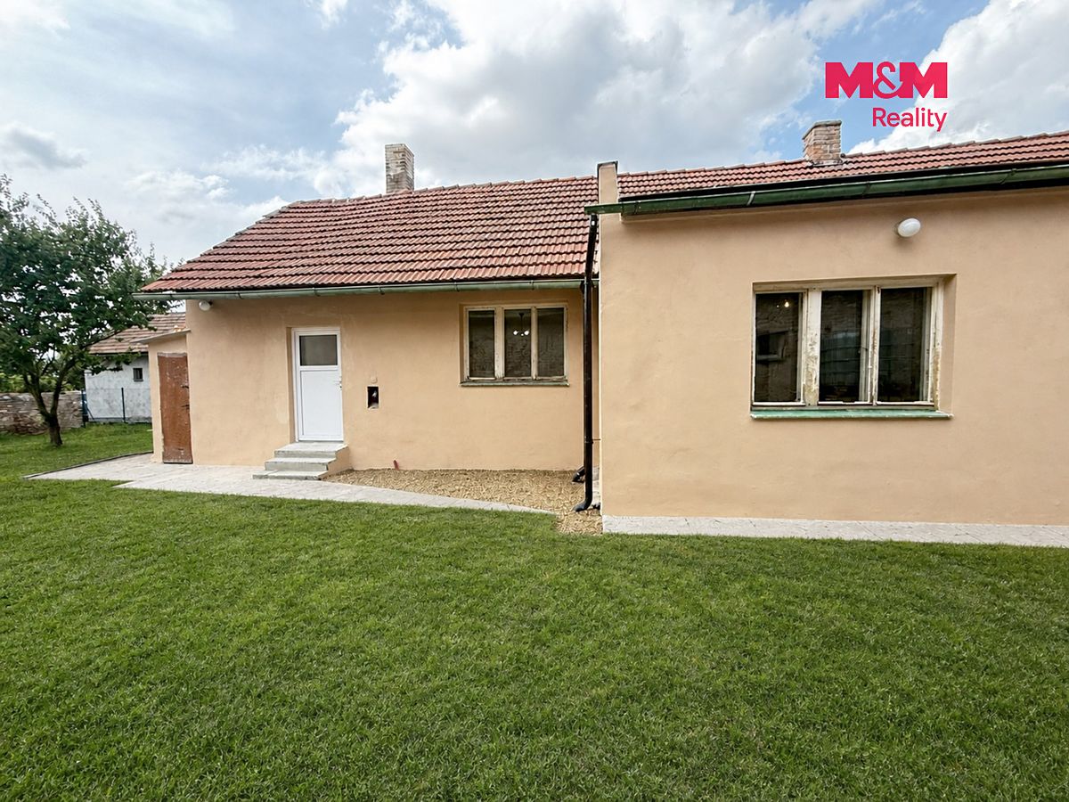 Prodej rodinného domu 79 m², pozemek 389 m² – fotografie 3