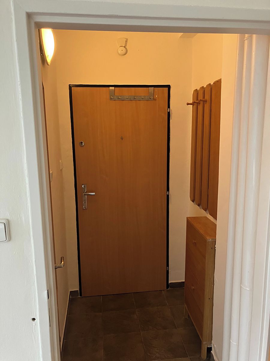Pronájem bytu 1+kk 23 m² – fotografie 4