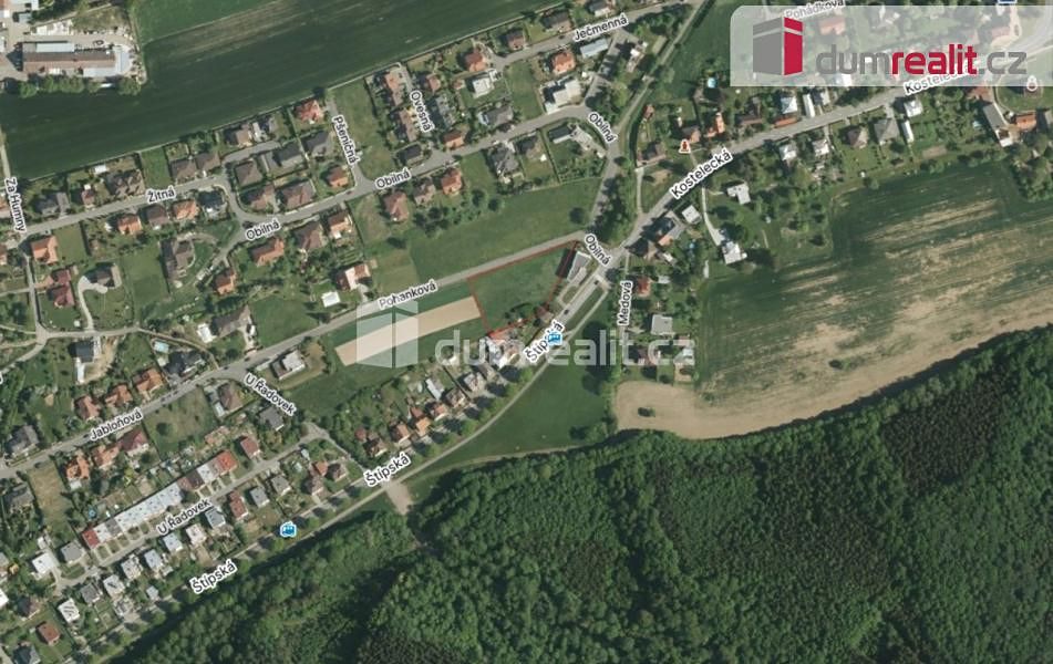 Prodej stavebního pozemku 963 m² – fotografie 2