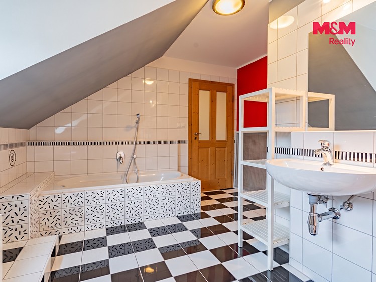 Будинок на продаж, 125 м² (18 з 25)