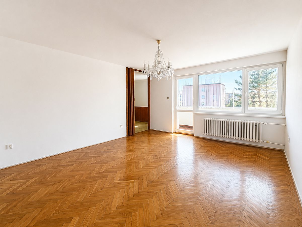 Pronájem bytu 3+1 82 m² – fotografie 2
