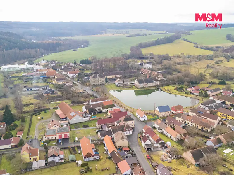 Prodej stavebního pozemku 388 m², Pňovany – náhled fotky 3
