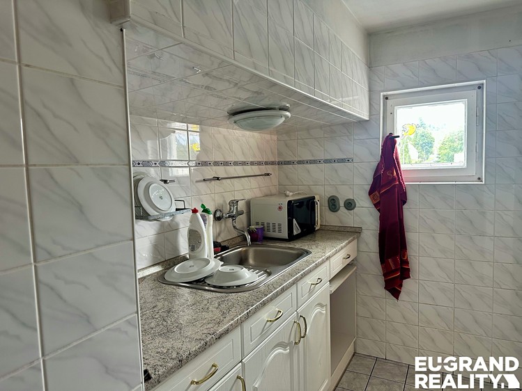 Комерційне приміщення на продаж, 2 400 м² (16 з 35)