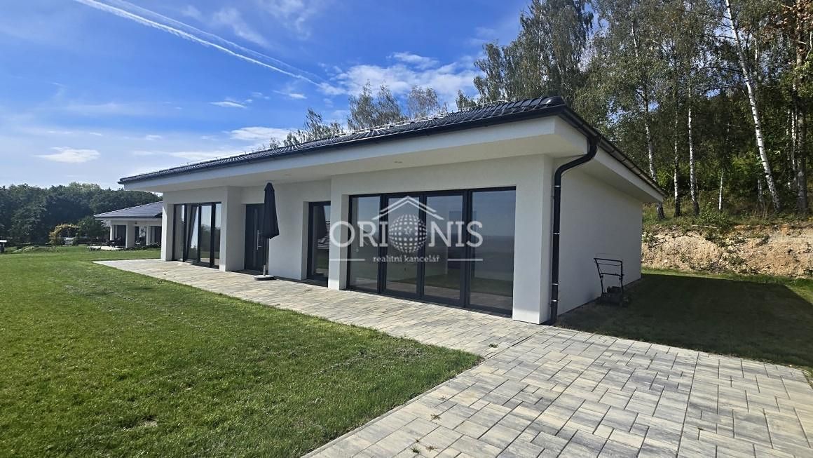 Pronájem rodinného domu 130 m², pozemek 1050 m²