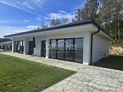 Pronájem  rodinného domu 130 m², pozemek 1 050 m²
