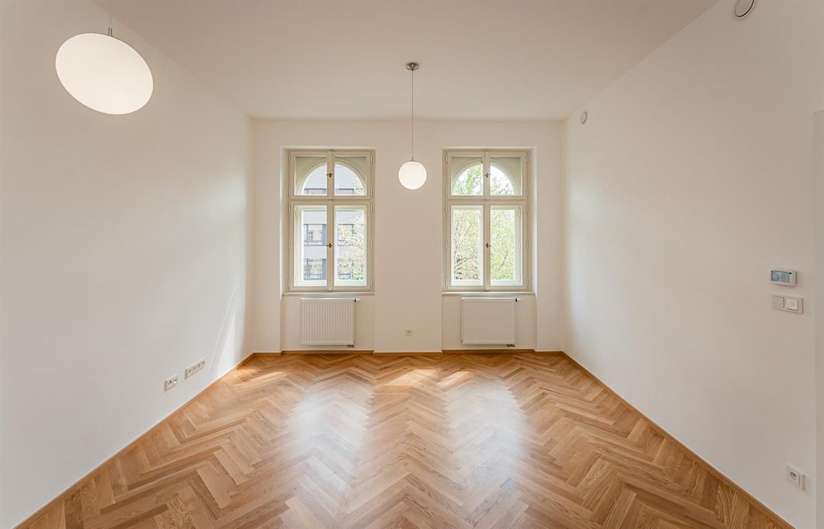 Pronájem bytu 2+kk 46 m² – fotografie 3