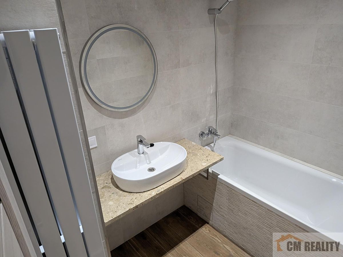 Pronájem bytu 3+1 87 m² – fotografie 2