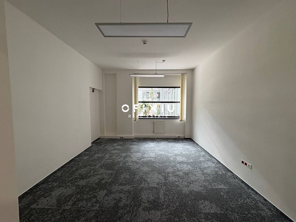 Pronájem kanceláře 127 m² – fotografie 5
