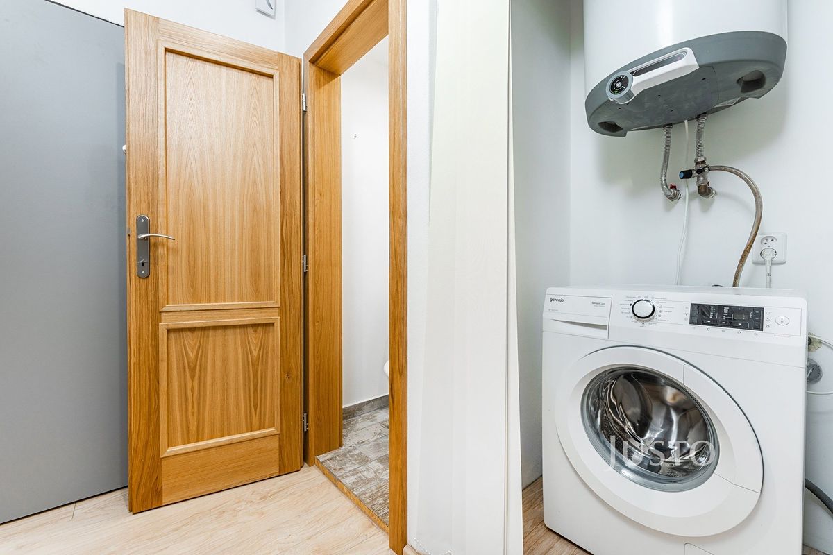 Pronájem bytu 1+kk 32 m² – fotografie 5