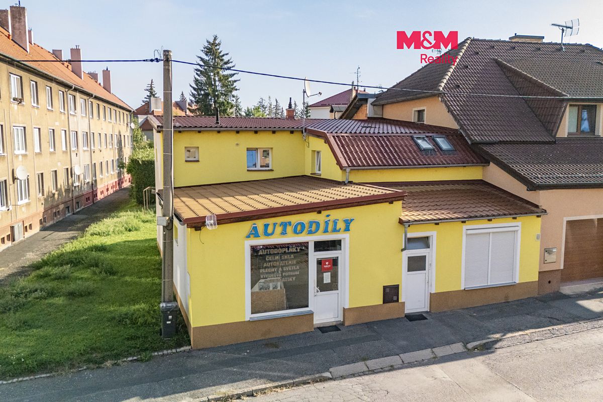 Prodej obchodního prostoru 98 m²