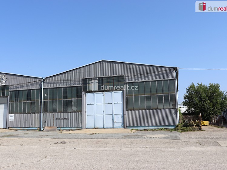 Комерційне приміщення в оренду, 1 543 м² (1 з 9)
