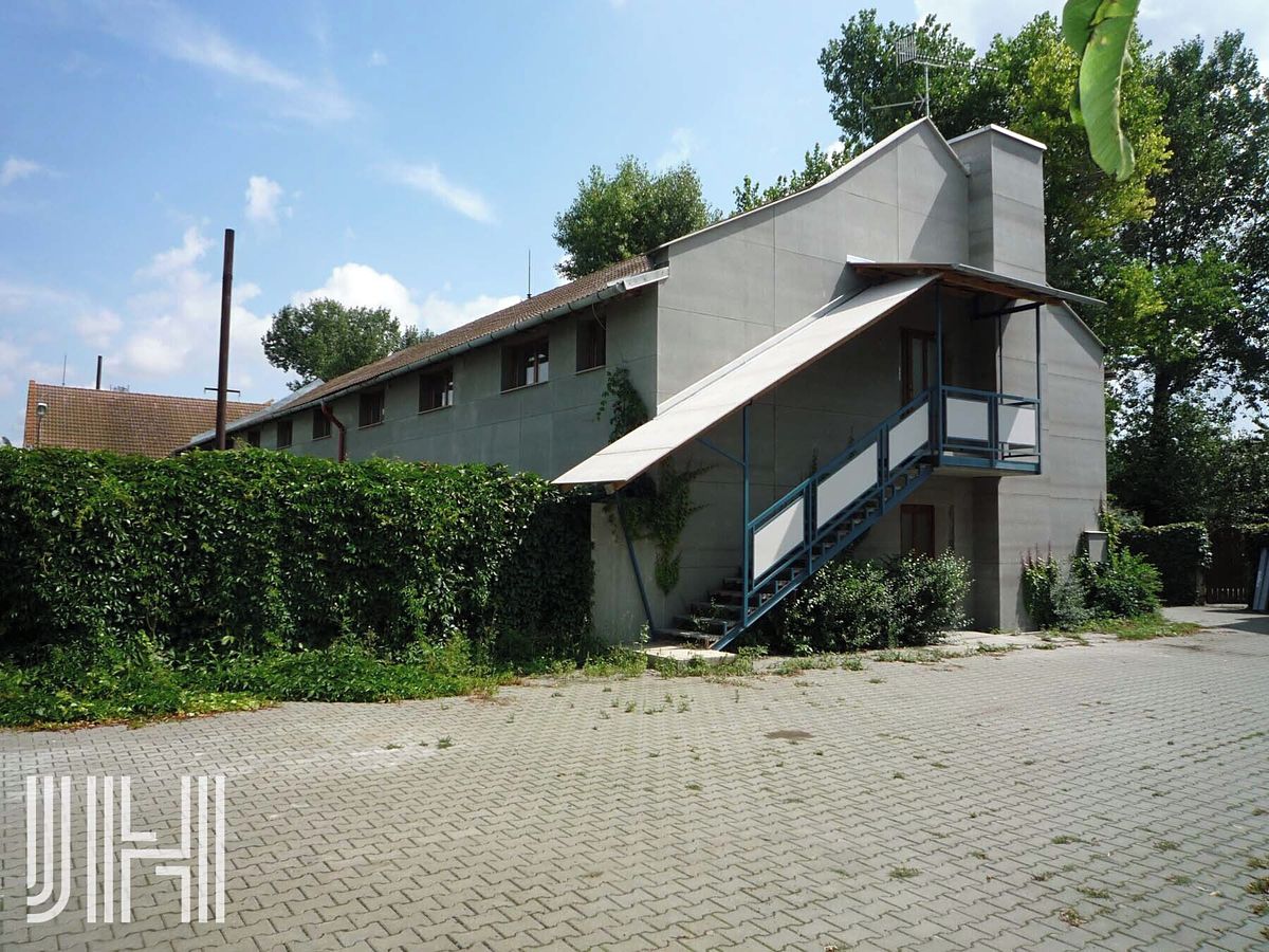 Pronájem bytu 2+1 65 m² – fotografie 2