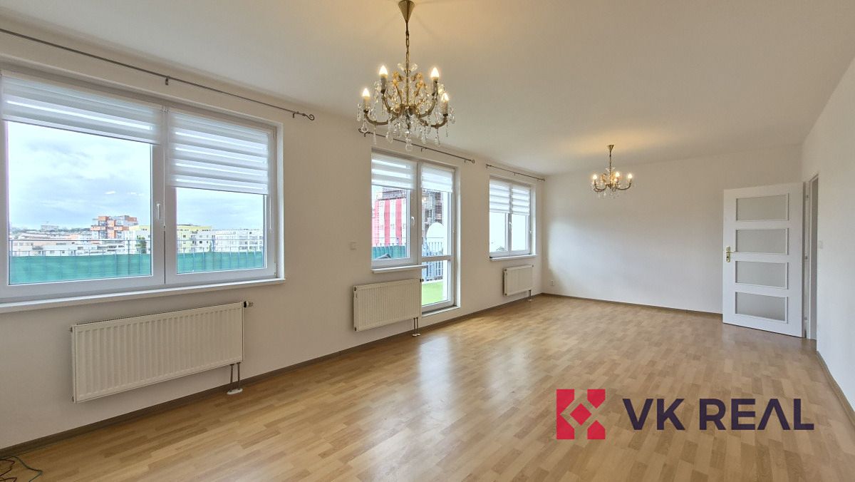 Pronájem bytu 2+kk 100 m² – fotografie 4