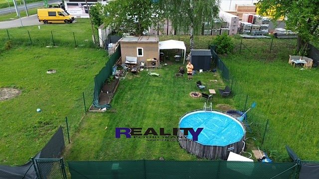Pronájem zahrady 198 m²