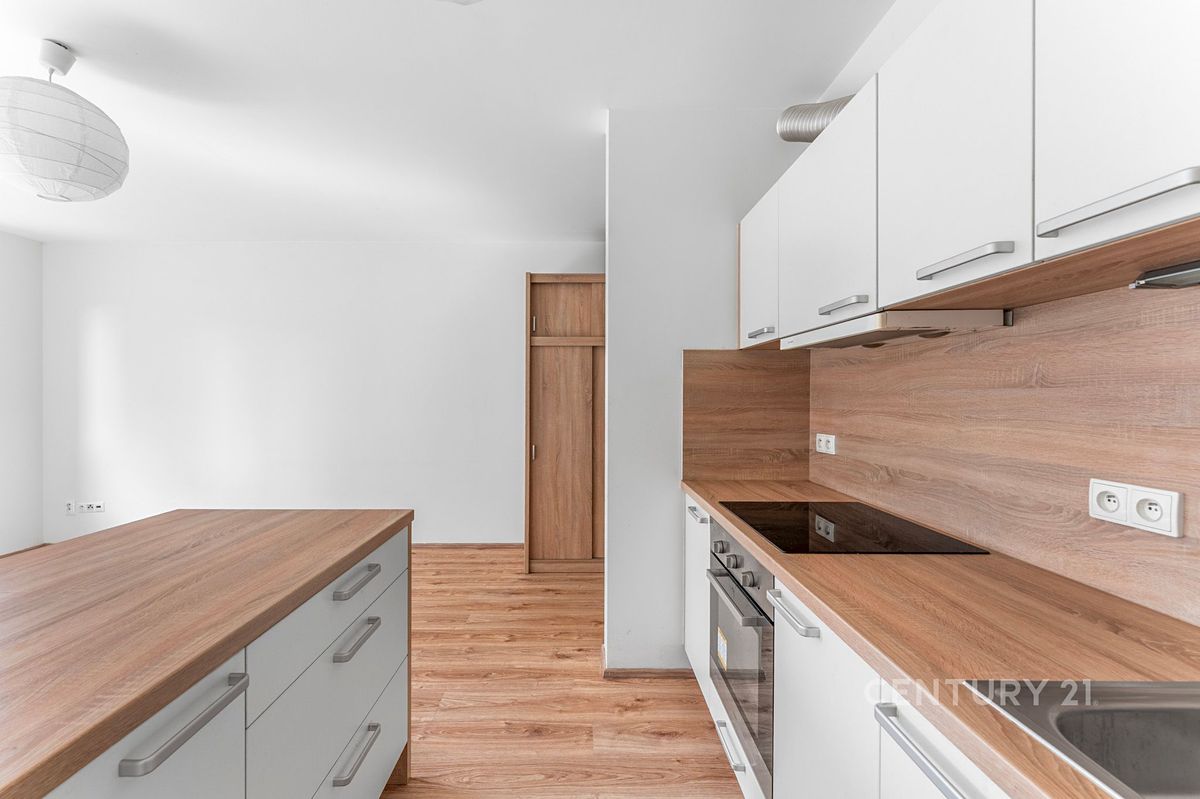 Prodej bytu 1+kk 34 m² – fotografie 2