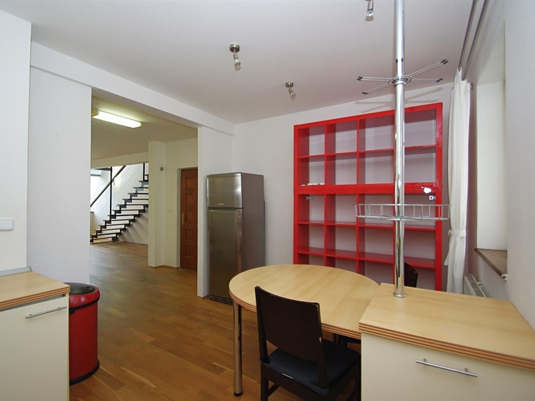 Pronájem bytu 3+kk, 128 m² (5 z 22)