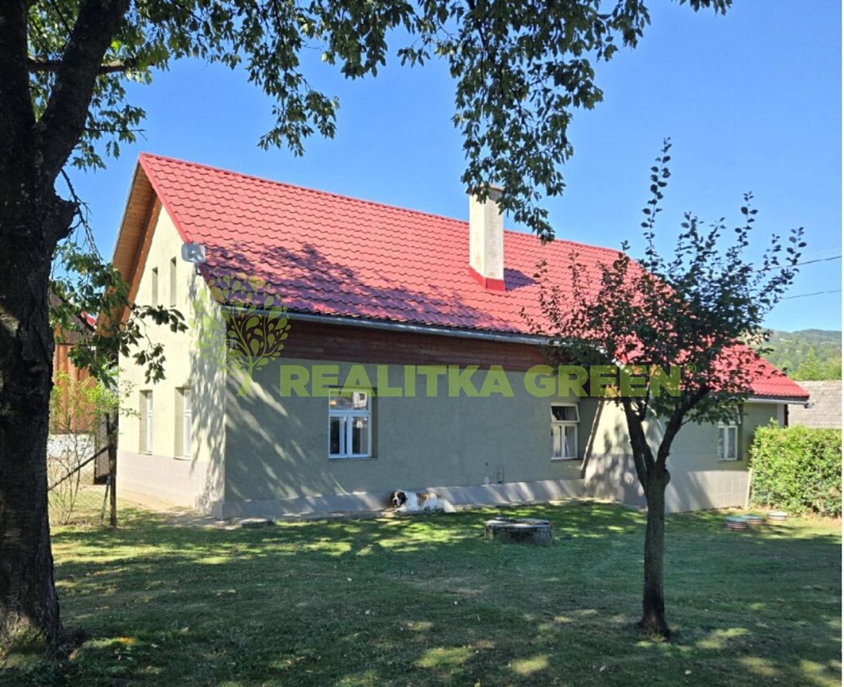 Prodej rodinného domu 550 m², pozemek 2336 m² – fotografie 2