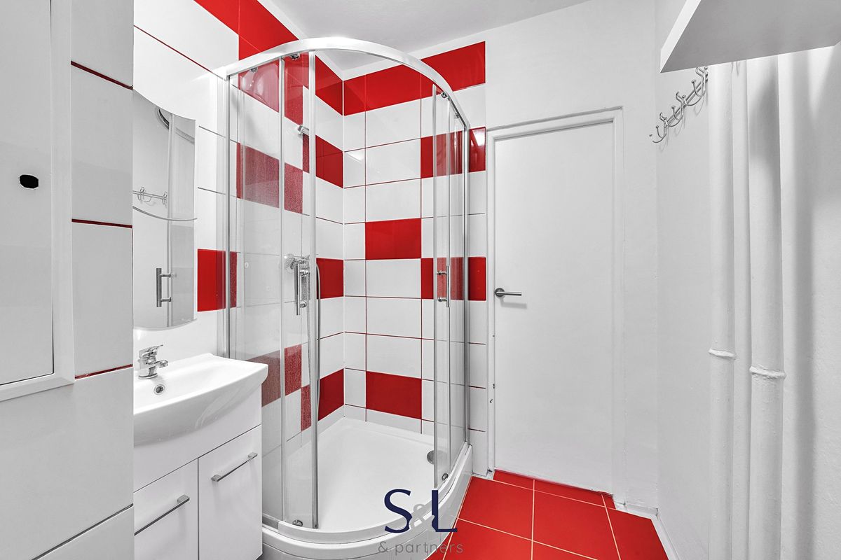 Pronájem bytu 2+1 58 m² – fotografie 3