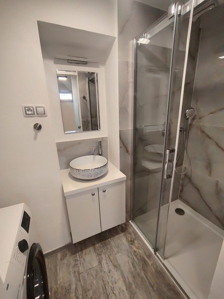 Pronájem bytu 2+kk 35 m² – fotografie 2