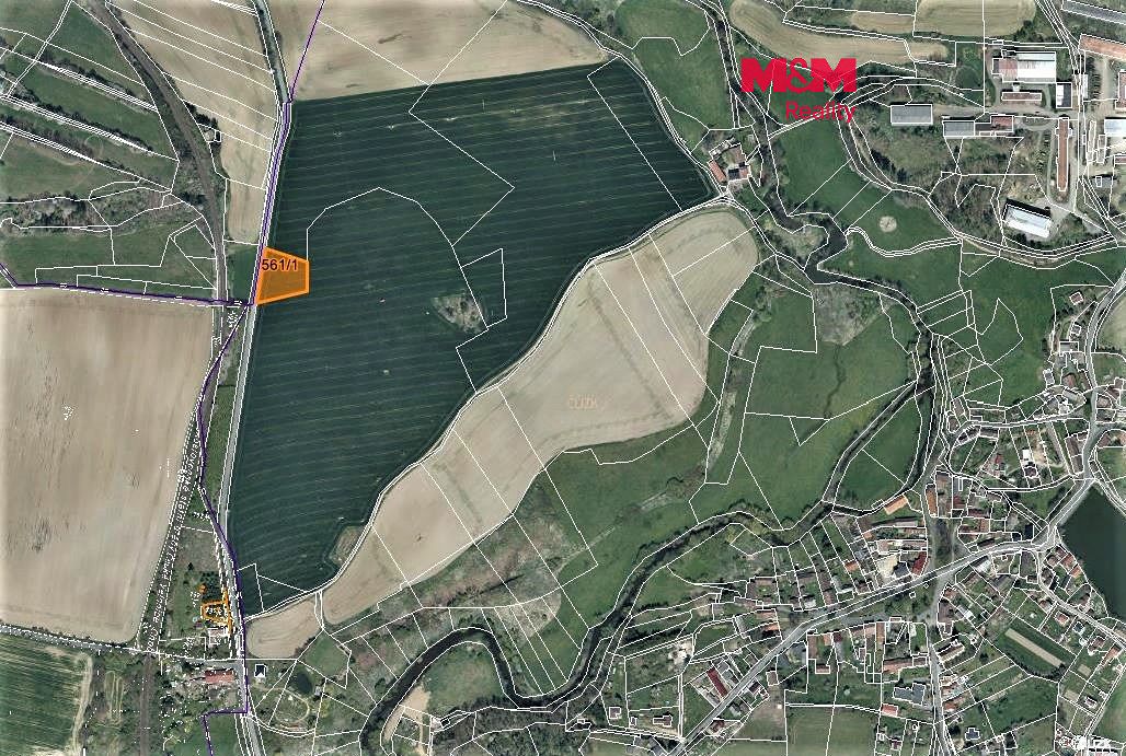 Prodej pole 1366 m², Vrčeň – fotka 1 z 3