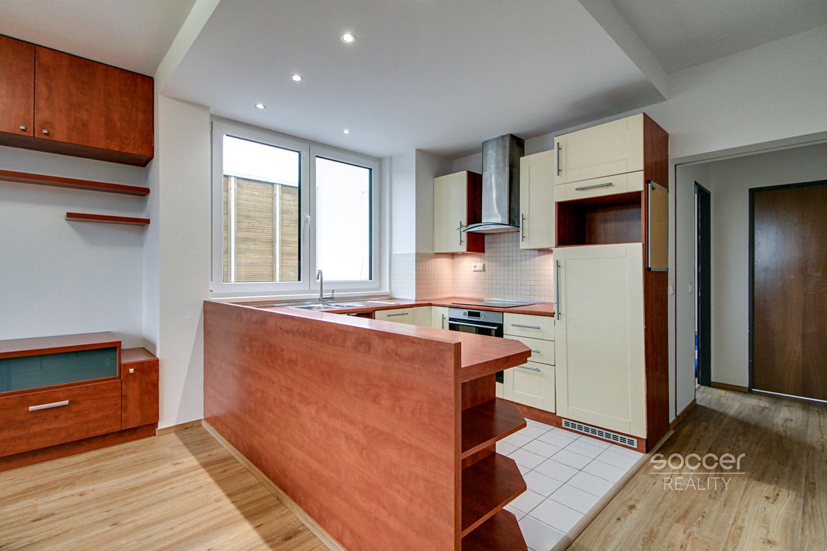 Pronájem bytu 3+kk 71 m² – fotografie 5