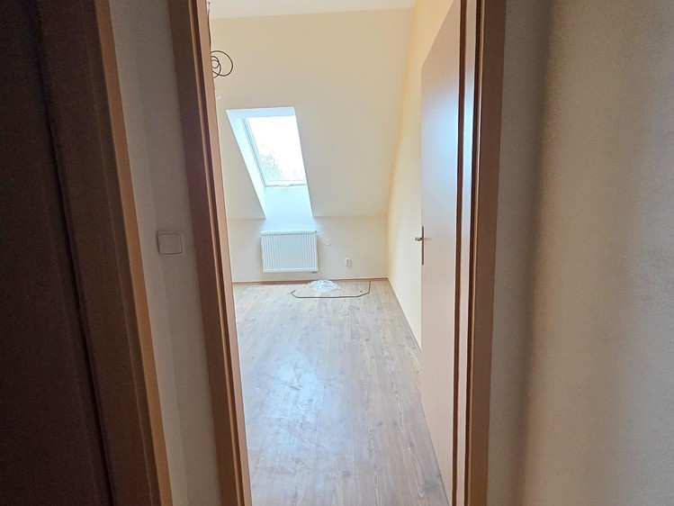 Prodej komerčního prostoru, 570 m² (53 z 74)