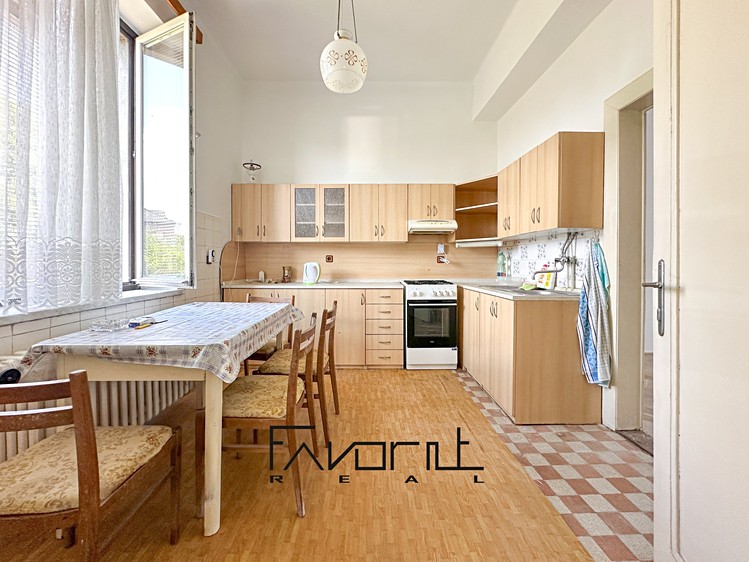 Prodej domu, 150 m² (4 z 23)