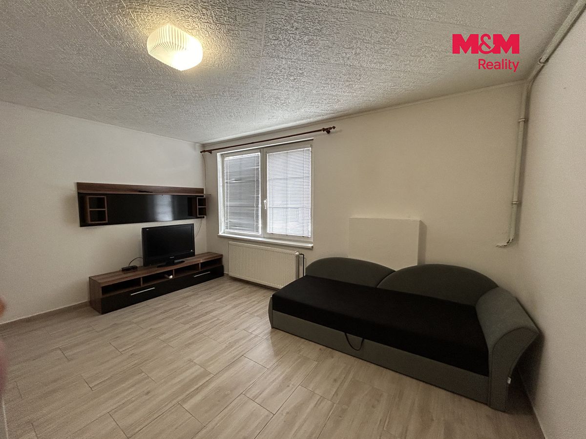Pronájem bytu 1+kk 16 m² – fotografie 2