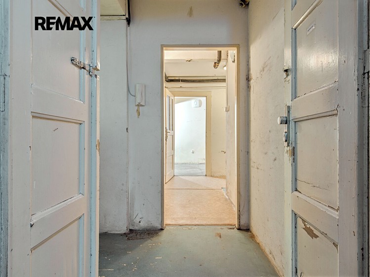 Gewerbefläche zum Kauf, 77 m² (15 von 23)