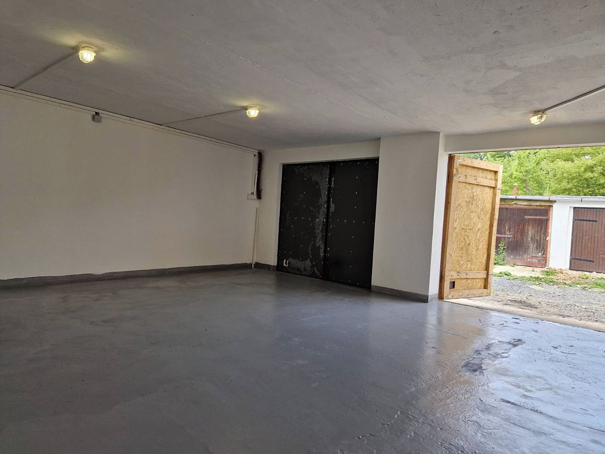 Pronájem garáže 40 m² – fotografie 2
