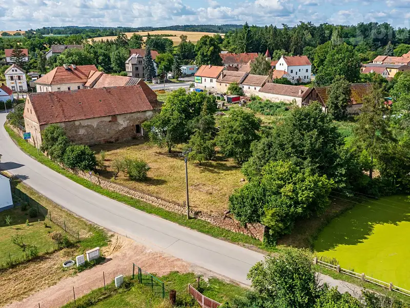 Prodej stavebního pozemku 1773 m², Hořovičky – náhled fotky 1