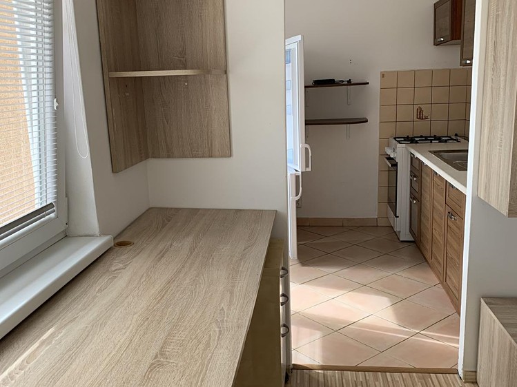 Pronájem bytu 1+1, 36 m² (9 z 12)