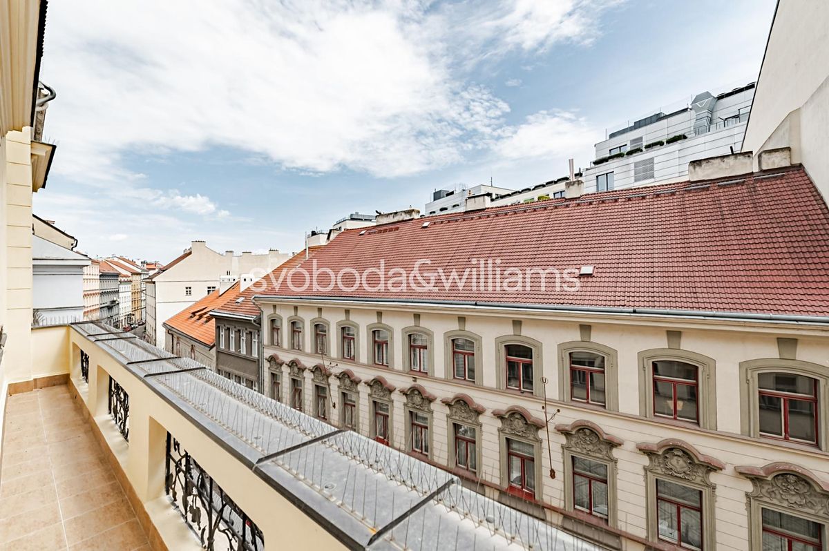 Pronájem bytu 3+1 114 m² – fotografie 2