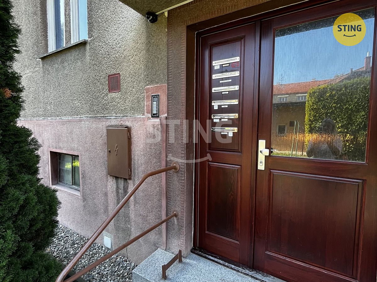 Pronájem bytu 2+1 54 m² – fotografie 2