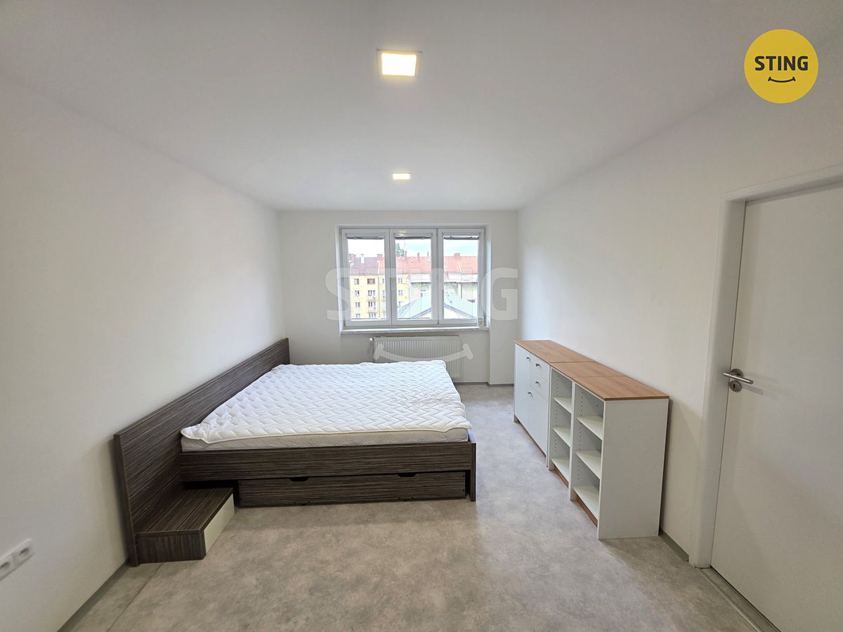 Pronájem bytu 2+1 60 m² – fotografie 4