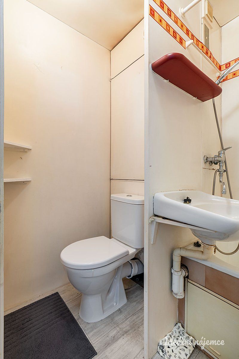 Pronájem bytu 1+kk 26 m² – fotografie 5