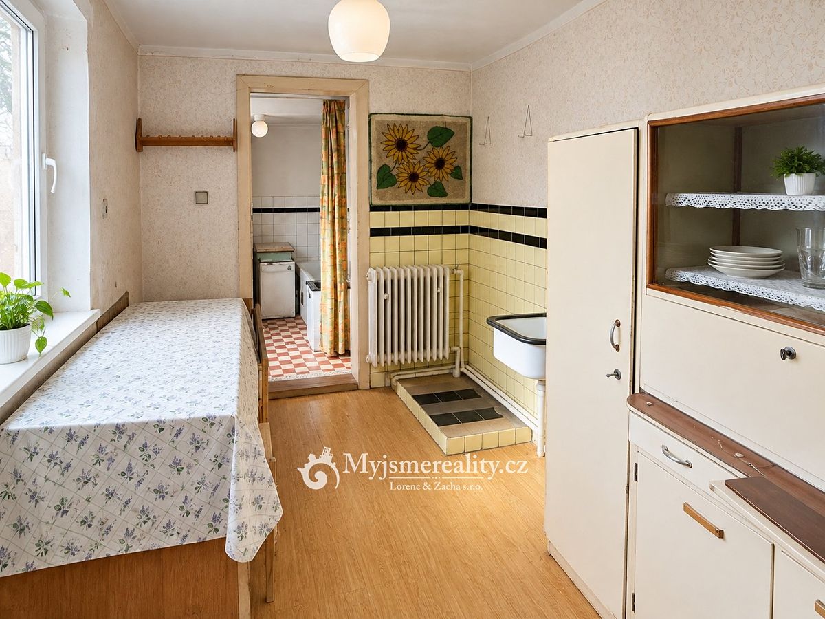 Prodej rodinného domu 70 m², pozemek 149 m² – fotografie 2