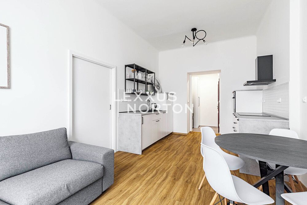 Pronájem bytu 2+kk 43 m²