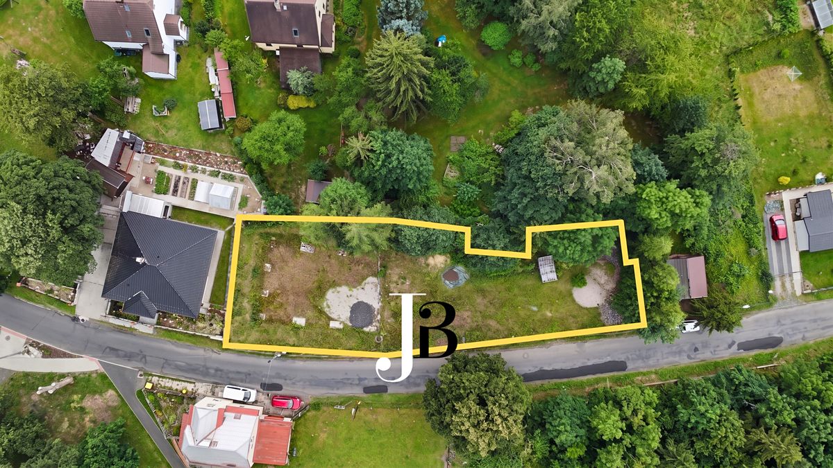 Prodej stavebního pozemku 1131 m² – fotografie 2