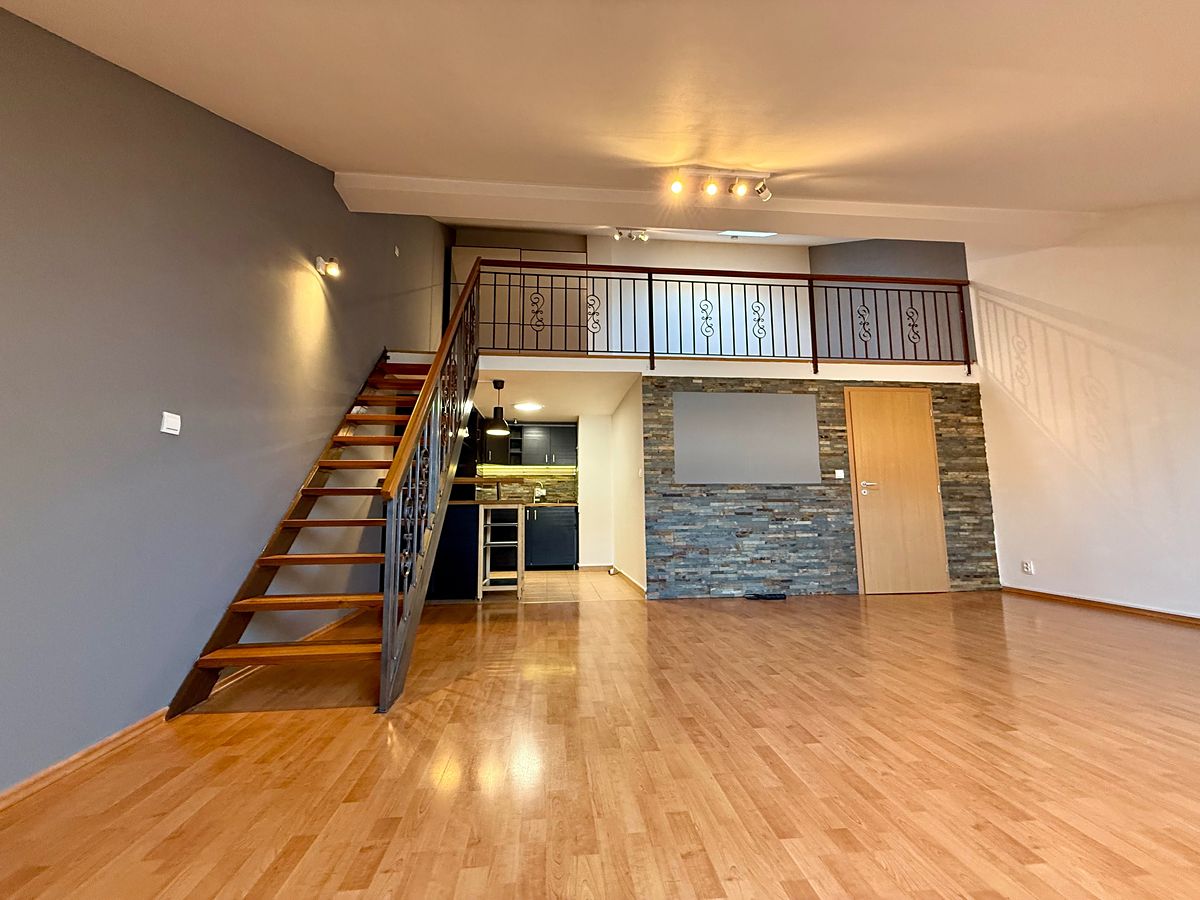 Pronájem bytu 1+kk 63 m² – fotografie 2